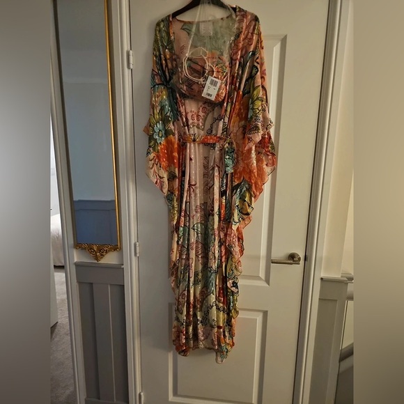 River Island Other - River Island Multicolor Floral Kimono with Belt